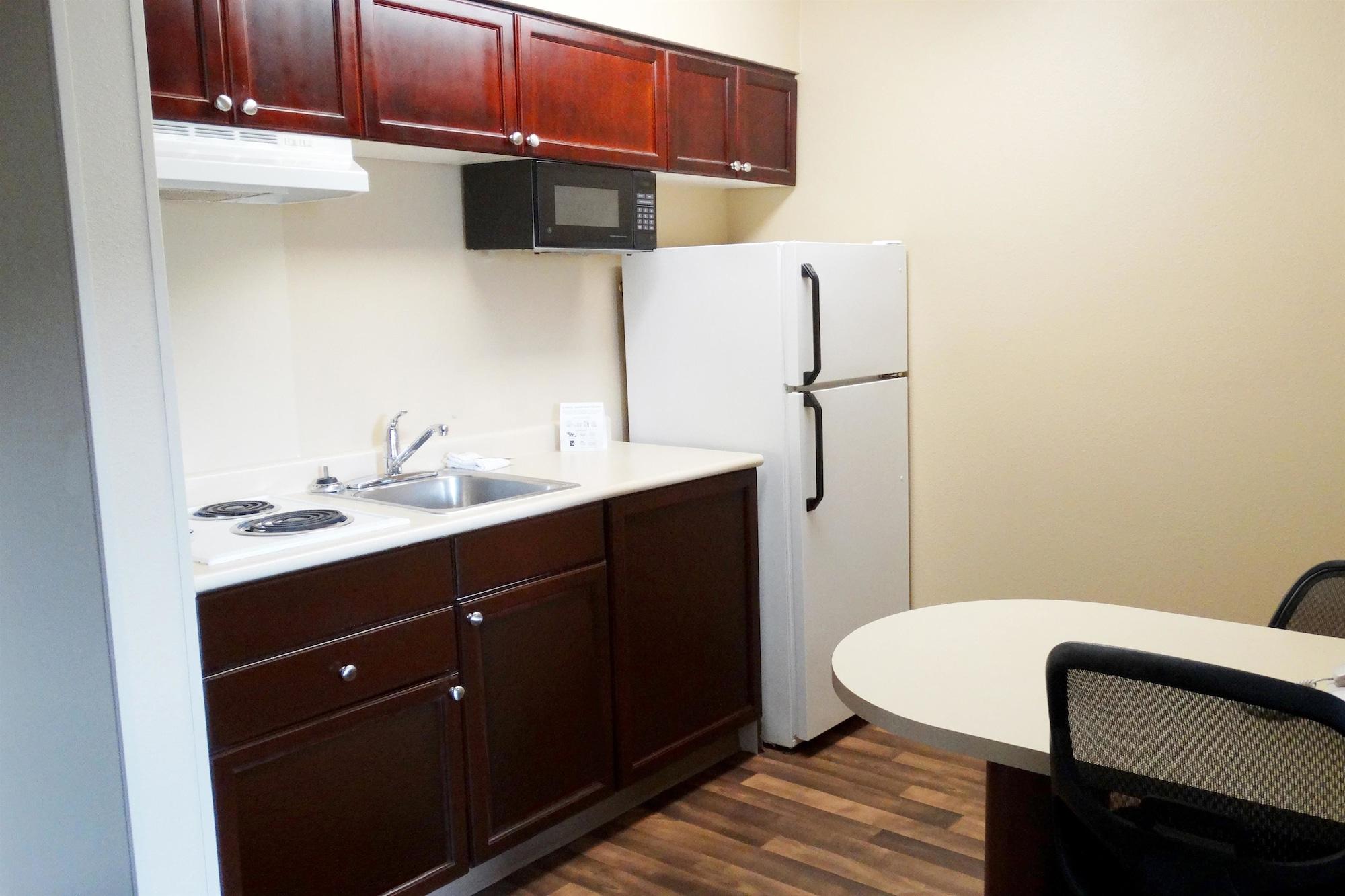 Extended Stay America Suites - Dallas - Vantage Point Dr Екстериор снимка