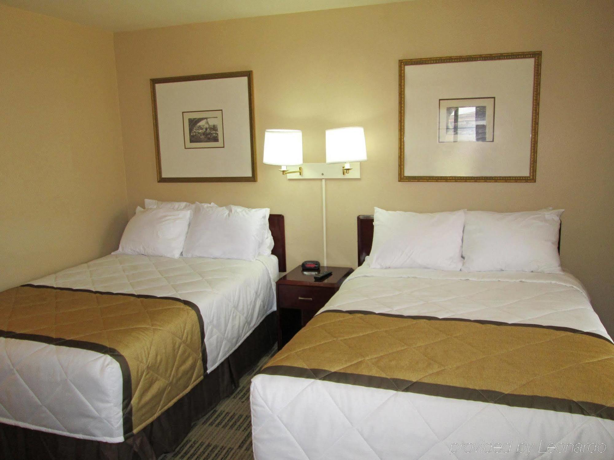 Extended Stay America Suites - Dallas - Vantage Point Dr Екстериор снимка