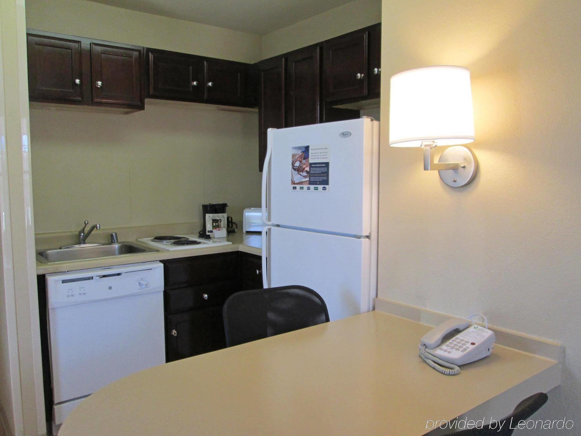 Extended Stay America Suites - Dallas - Vantage Point Dr Екстериор снимка